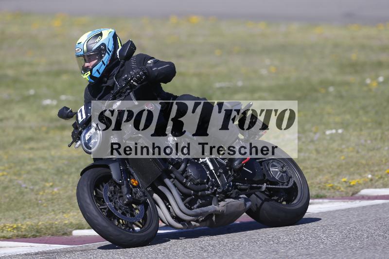 /05 07.04.2026 Cornu Master School ADR/Gruppe gruen/1